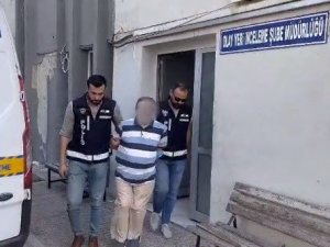 İ̇zmir’deki Fetö Operasyonunda 5 Tutuklama