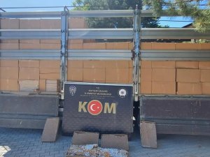 Kayseri’de Piyasa Değeri 5 Milyon Tl Olan 3.5 Milyon Dal Makaron Ele Geçirildi