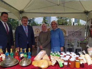 Bbp Lideri Destici Kızılcahamam Standını Ziyaret Etti