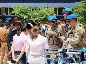 Jandarmadan Üniversite Öğrencilerine Tanıtım Faaliyeti