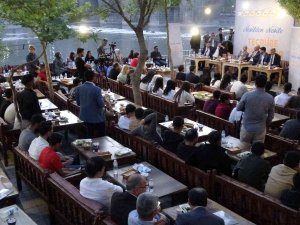 Kurtulmuş: “Mezopotamya’nın Giriş Kapısı Diyarbakır, Yeniden Yaralarını Sarıyor”