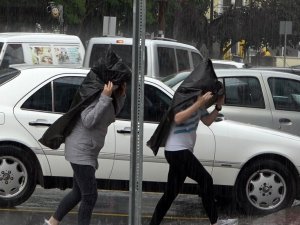 Erzincan Ve Bayburt’ta Gök Gürültülü Sağanak Bekleniyor