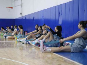 A Milli Kadın Basketbol Takımı, Avrupa Şampiyonası İçin Ter Döküyor