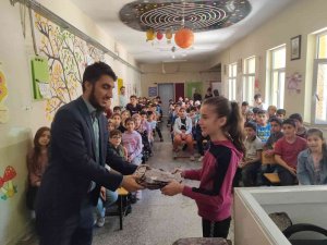 Dicle İ̇lçe Müftüsü Azad Akın Öğrencilere Seminer Verdi