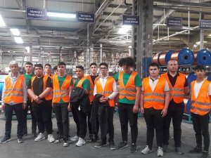 Meslek Lisesi Öğrencileri Fabrikaları Yerinde İnceliyor