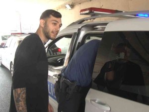 Kadıköy’de Yoklama Kaçağı Milli Sporcu Denetime Takıldı