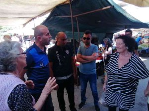 İ̇sveçli Kadın Turist, Alışveriş İçin Geldiği Pazarda Çantasından Oldu