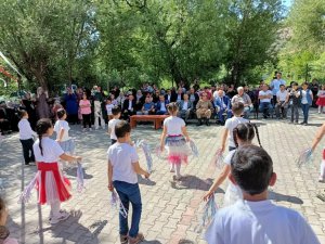 Öğrencilerin Yıl Sonu Etkinliği Heyecanı