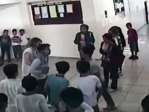 Soluk Borusuna Yemek Kaçan Öğrenciyi Öğretmenleri Kurtardı