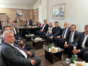 Başkan Ömer Günel Belediye Başkanları Toplantısı İçin Van’da