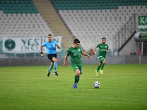 Vefa Temel, Bursaspor’la Olan Sözleşmesini Feshetti