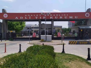 Şişli’de Öldürülen Ömer Akın’ın Cenazesi Adli Tıp Kurumu’na Getirildi