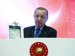 Cumhurbaşkanı Erdoğan: “Menderes’i Ve Arkadaşlarını Darağacına Gönderenlerin Alınlarına Çaldıkları Kara Leke Değil 62 Yıl, 600 Yıl Geçse De Temizlenmeyecek”