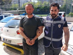 Araçtan Hırsızlık Yapan Şahıs Yakalandı