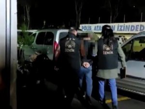 İ̇zmir Merkezli Fetö Operasyonunda 24 Tutuklama