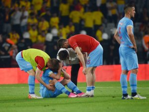 Kayserispor Kaptanı İ̇lhan Parlak: "Hayatımın Ve Kariyerimin En Önemli Karşılaşmasıydı”