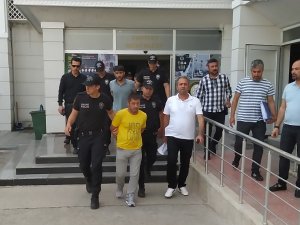 Mersin’deki Silahlı Kavganın Şüphelileri Tutuklandı