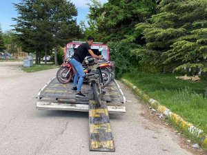 Polis Tescilsiz Motosikletleri Böyle Topladı