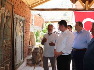 Kırkağaç’ta Görsel Sanatlar Sergisi Büyük İlgi Gördü