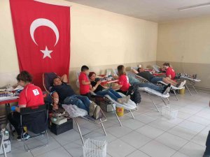 Salihli Akaydın İ̇lkokulu’ndan Kan Bağışı Seferberliği