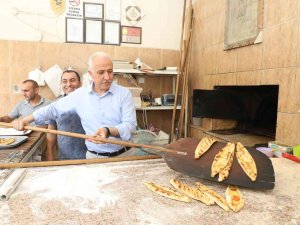 Başkan Gültak, İ̇hsaniye Mahallesinde Vatandaşın Sorun Ve Taleplerini Dinledi