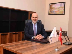 Uzmanlar Aktif Kömür İçerikli Diş Macunlarına Karşı Uyarıyor