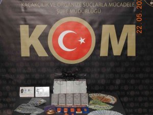 19 Şüphelinin Yakalandığı Fetö Operasyonunda Bakın Neler Ele Geçirildi