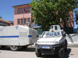 Ehliyet Sınavına Kamera Ve Ses Sistemi İle Giren Kişi Yakalandı