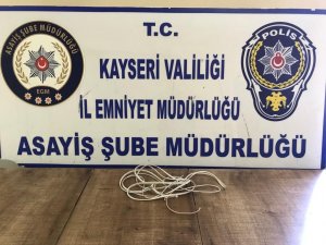 Kabloyu Sökerek Çaldı