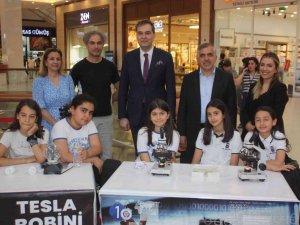 Ceylan Karavil Park Avm’de Bilim Fuarı