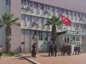 Ayvalık’ta Jandarmadan Göçmen Kaçakçılarına Darbe