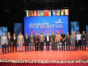 İ̇stanbulensis Şiir Festivali 9. Yılında Da Dolu Dolu Geçti