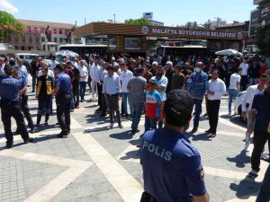 Bankta Ölü Bulunmuştu, Kimliği Belli Oldu