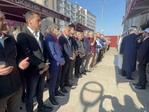 Şenol Güneş’in Vefat Eden Kayınvalidesi Leman Kamiloğlu Defnedildi