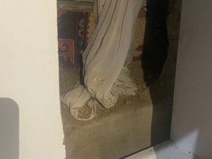 Uyuşturucudan 7 Yıldır Aranıyordu, Evinin Gizli Bölmesinde Yakalandı