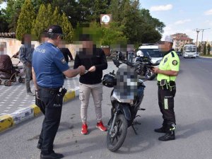 Nevşehir’de 22 Noktada Trafik Uygulaması Yapıldı