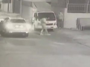 Ataşehir’de 10 Bin Tl’lik Akü Çalan Hırsızlar Kıskıvrak Yakalandı