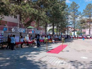 Ladik’te Bilim Fuarı