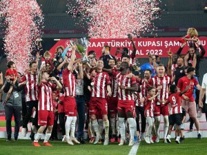 Sivasspor, Üst Üste 3. Kez Avrupa Kupalarına Katılacak
