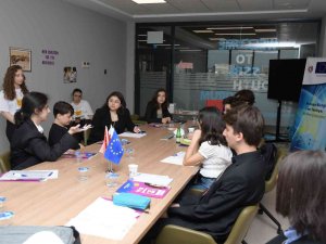 Liseli Gençler Gençlik Forumu’nda Buluştu