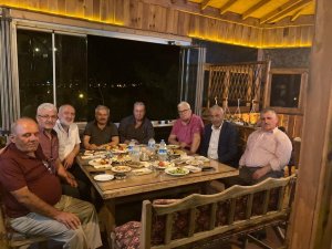 Asker Arkadaşları 40 Yıl Sonra Osmancık’ta Buluştu