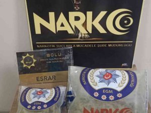 Vücuduna Sardığı Uyuşturucuyla Yakalanan Kadına 1 Yıl Ev Hapsi Cezası