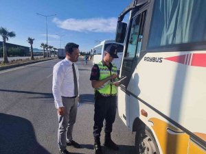 İ̇zmir’de Korsan Servislerle Savaş