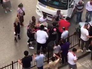Minibüsün Çarptığı Yaşlı Yaya Yaşama Tutunamadı