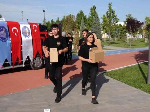 Çorum Belediyesi’nden Serinleten İkram