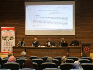 Nevü’de ‘Türkiye’de Aile Değerlerinin Bugünü Ve Geleceği’ Paneli Düzenlendi