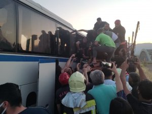 Manisa’daki İşçi Servisi Kazasında Ölü Sayısı 3’e Yükseldi