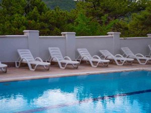 Harlek Termal Otel’de Açık Havuz Ve Aupa Park Hizmete Açıldı