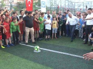 Üsküdarlı Çocuklar Yavuztürk Halısaha Açılışında Buluştu