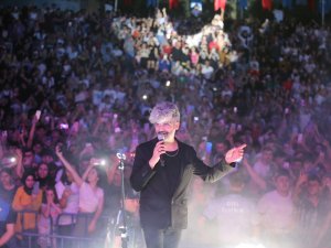 3. Uluslararası ‘Masali̇stanbul’ Festivali Manuş Baba Konseriyle Sona Erdi